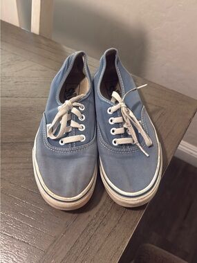 Vans Low-Top Canvas Sneakers in Blue